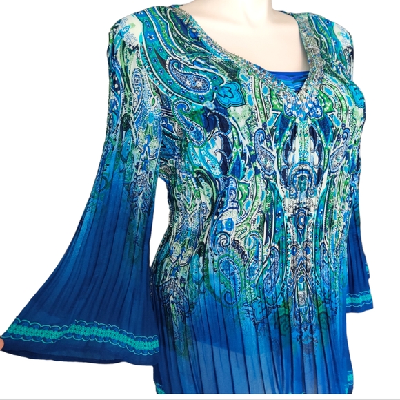 Dress Barn Tops - Dress Barn Blue Green Sparkle Beaded Bell Sleeve Blouse Swim Cover-up EUC sz 2X